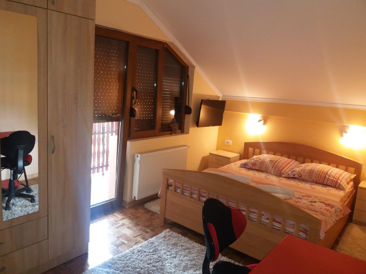 Apartment Niva ズラティボール エクステリア 写真
